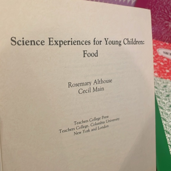 Science Experiences for Young Children Collection - Picture 3 of 4